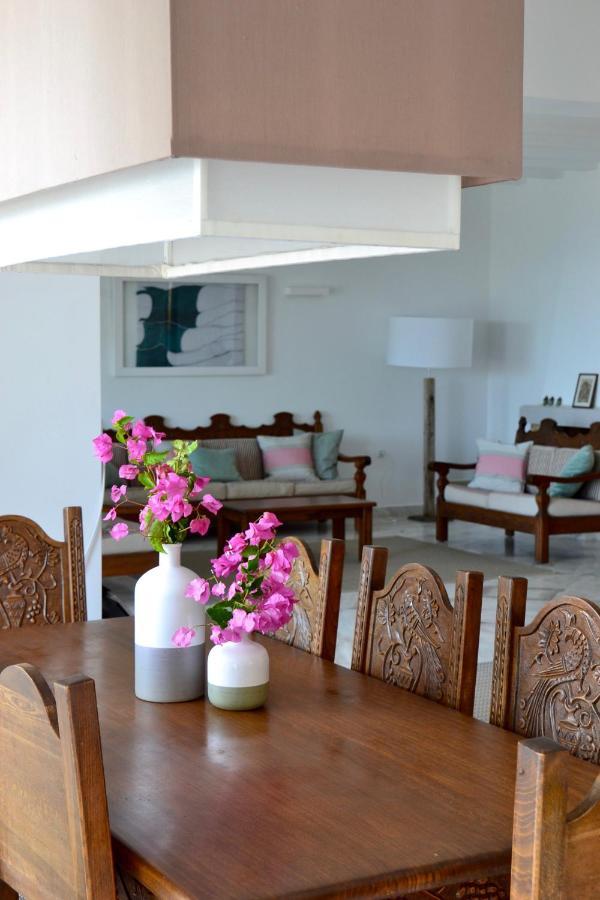 Beach House Set In A Beautiful Bay كاريستوس المظهر الخارجي الصورة
