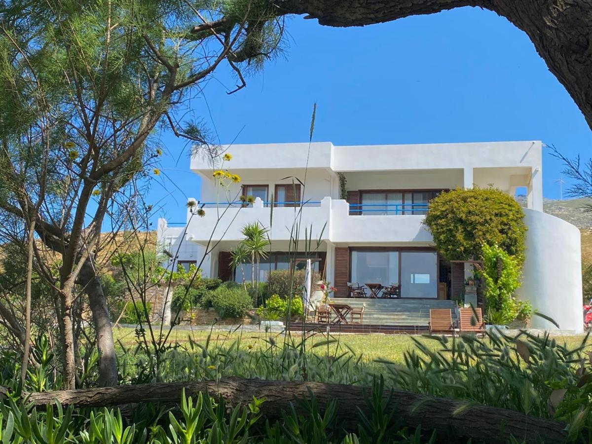 Beach House Set In A Beautiful Bay كاريستوس المظهر الخارجي الصورة