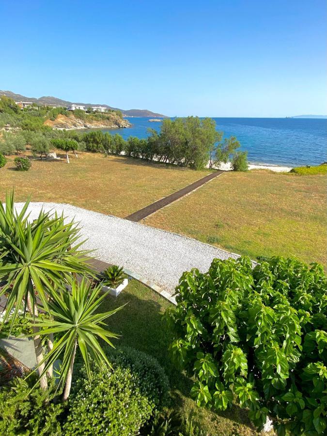 Beach House Set In A Beautiful Bay كاريستوس المظهر الخارجي الصورة